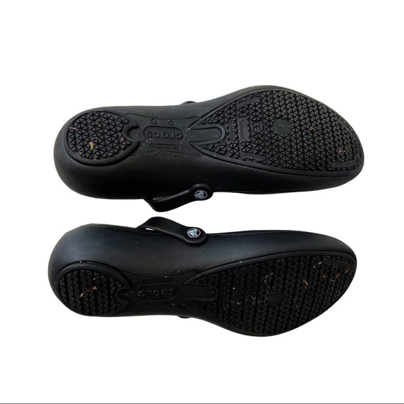 Crocs Alice Closed Toe Mary Jane Flats - Picture 10 of 10